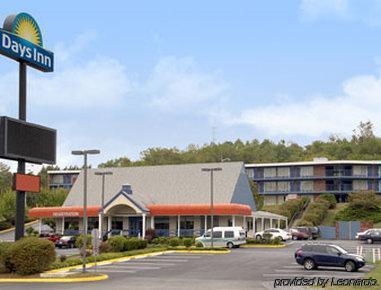 Days Inn By Wyndham Lexington Exterior foto